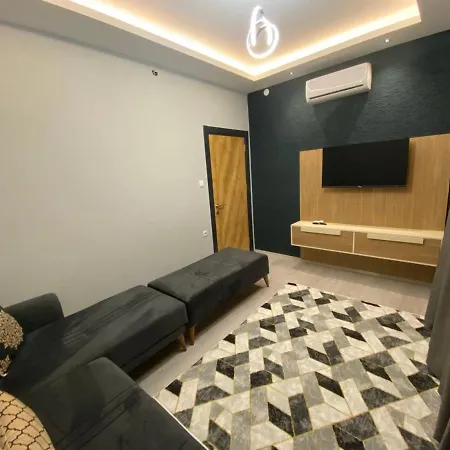 Genc Apartment