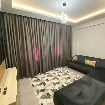 Genc Apartment *